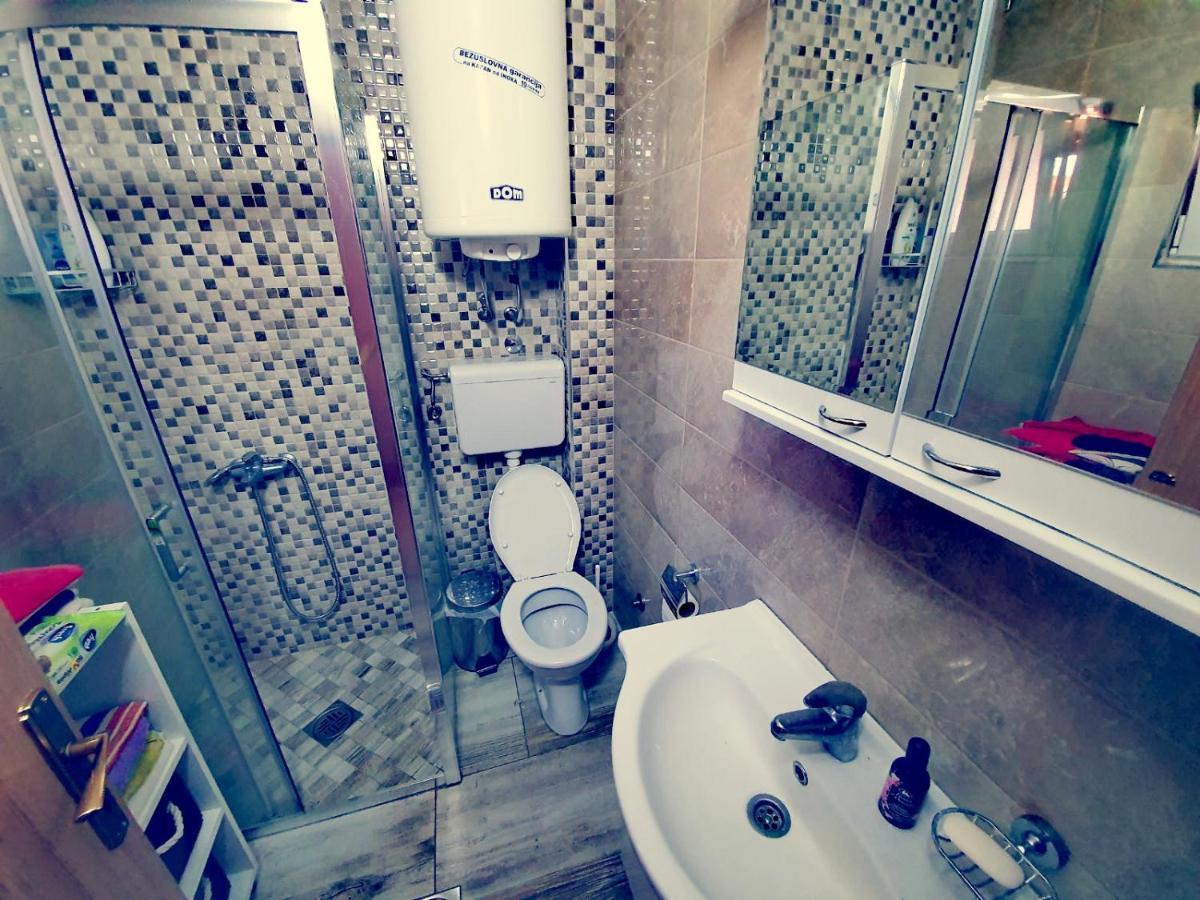 Vila Maza Σμεντέρεβο Εξωτερικό φωτογραφία